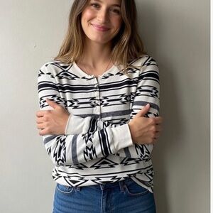 Ralph Lauren waffle knit henley aztec pattern long sleeve size medium